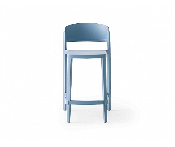 Abuela counter stool